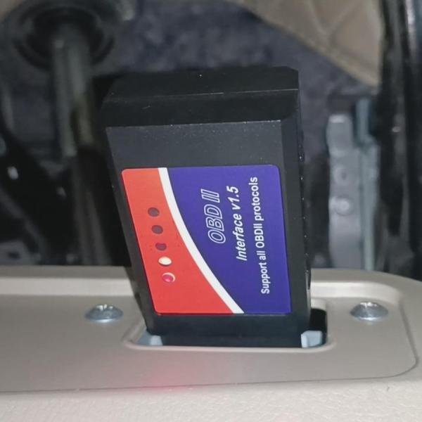 ELM327 OBDII CAR DIAGNOSTIC SCANNER – BLUETOOTH